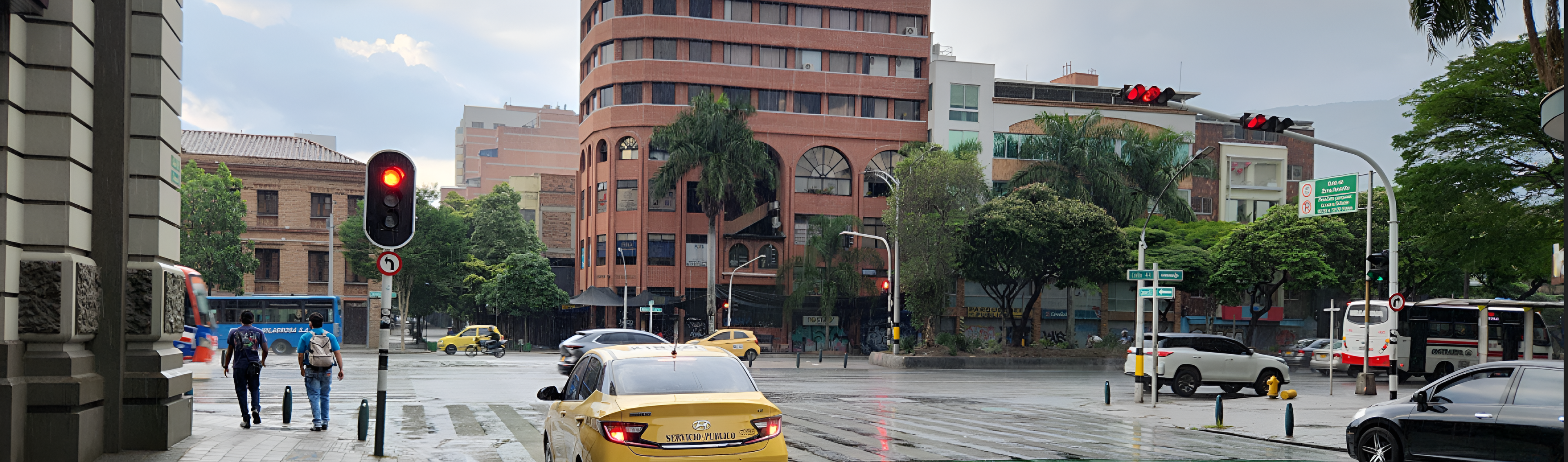 Intersección semaforizada